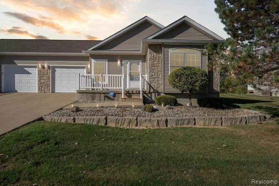 7075 Kings Way, Flushing, MI 48433