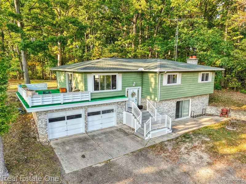 3690 W Coon Lake Road, Marion Twp, MI 48843