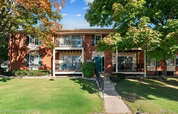 12029 Ina Drive 3D 100 Bld 3D, Sterling Heights, MI 48312
