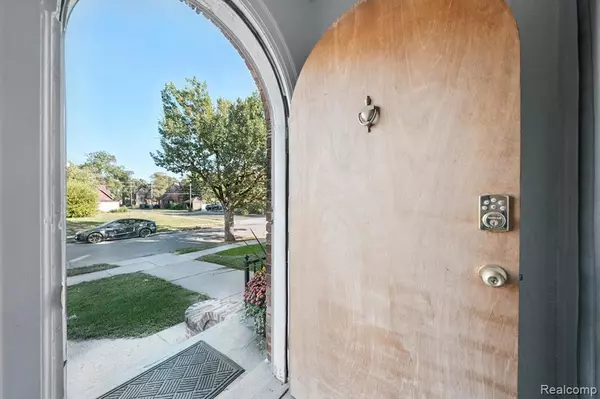 Detroit, MI 48221,16511 Wisconsin Street