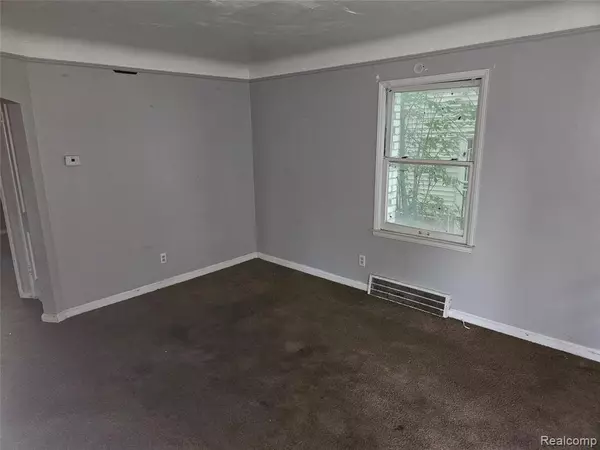 Detroit, MI 48224,12450 LANSDOWNE Street