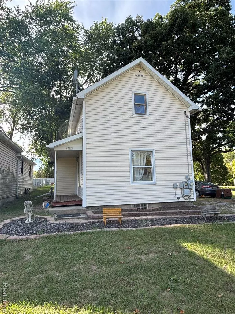 Monroe, MI 48162,4783 Bluebush Road