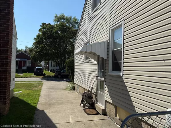 Ferndale, MI 48220,565 E Webster Street