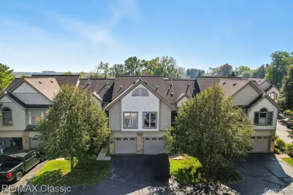 27820 Reo Road, Grosse Ile Twp, MI 48138