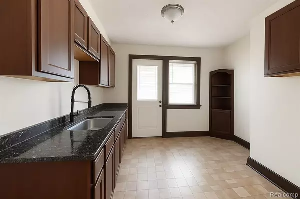 Detroit, MI 48227,14280 Freeland Street