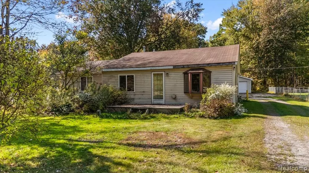 1533 Richman Road, Kimball Twp, MI 48074