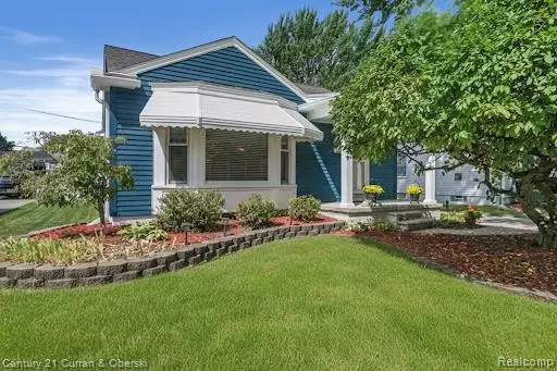 3152 Parker Drive, Royal Oak, MI 48073