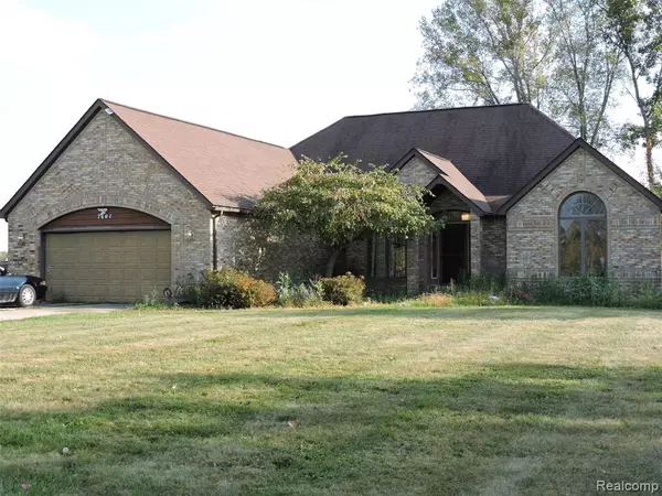 7407 Beecher Road, Clayton Twp, MI 48532