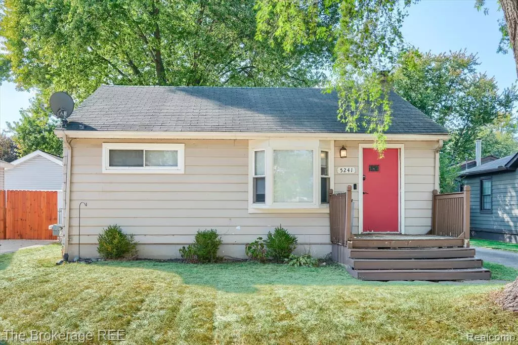 Independence Twp, MI 48346,5241 Drayton Road