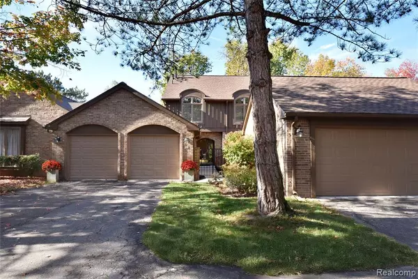 23715 Overlook Circle, Bingham Farms Vlg, MI 48025