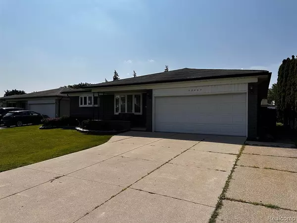 33665 Kennedy Drive, Sterling Heights, MI 48310