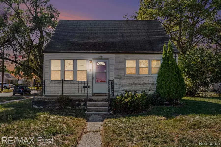 5584 Toepfer Road, Warren, MI 48091