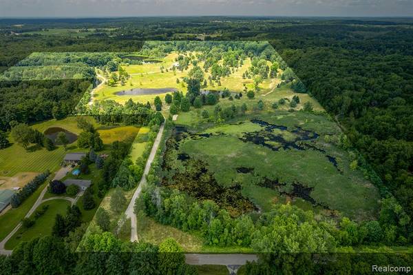 3479 Haines Rd, Arcadia Twp, MI 48412