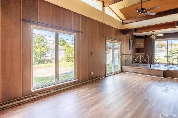 Madison Heights, MI 48071,28695 Diesing Drive