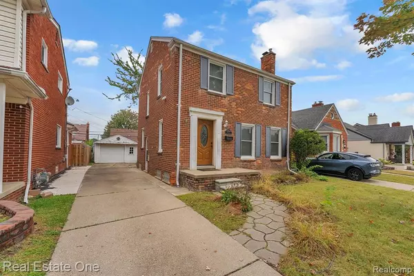 Dearborn, MI 48128,22544 Heinze Street