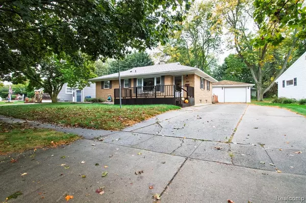 Davison, MI 48423,322 North Drive S