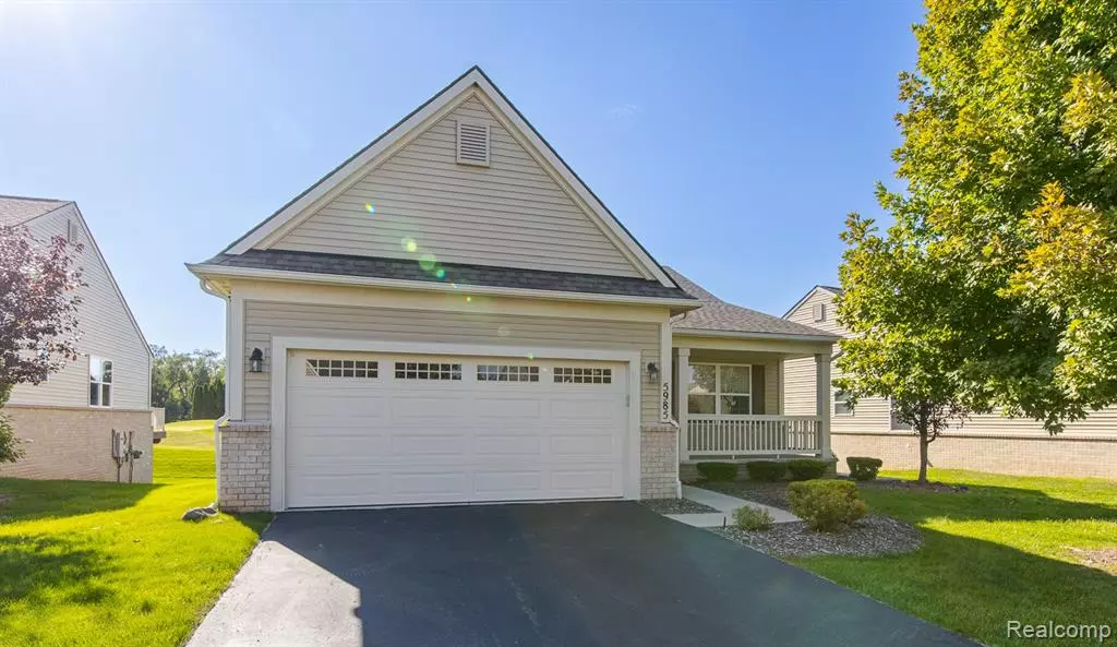 5985 Baypointe Boulevard, Independence Twp, MI 48346