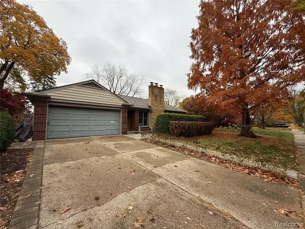 Royal Oak, MI 48067,1210 Marywood Drive