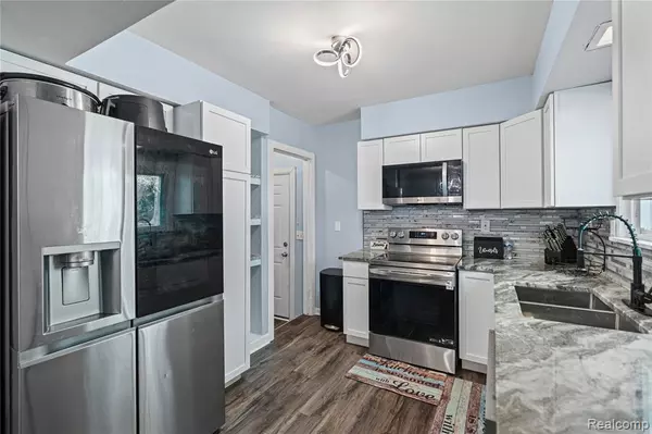 Flint Twp, MI 48507,2496 Ketzler Drive