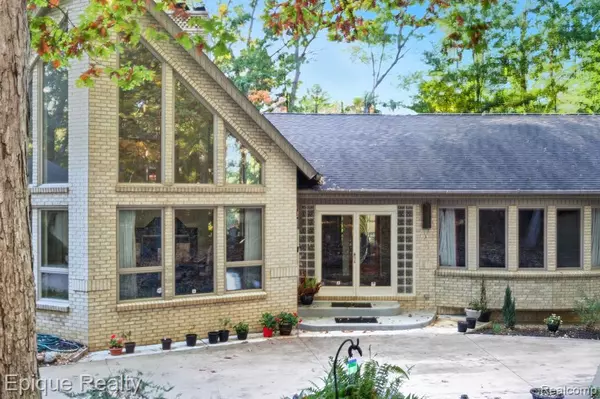 Genoa Twp, MI 48114,2670 Spring Grove Drive