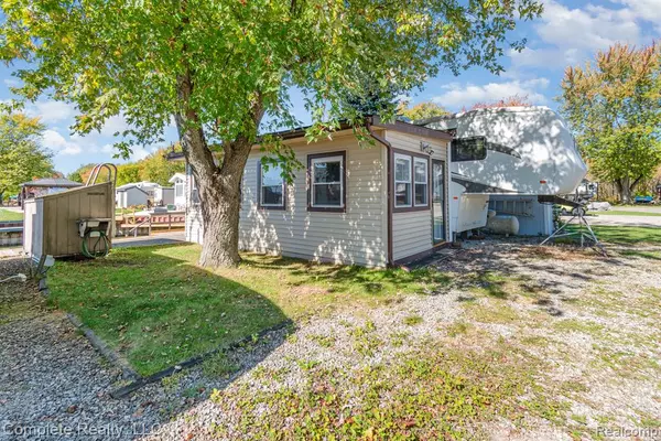 Au Gres, MI 48703,831 Main Unit 105 Street