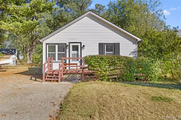 White Lake Twp, MI 48386,315 Tower Road