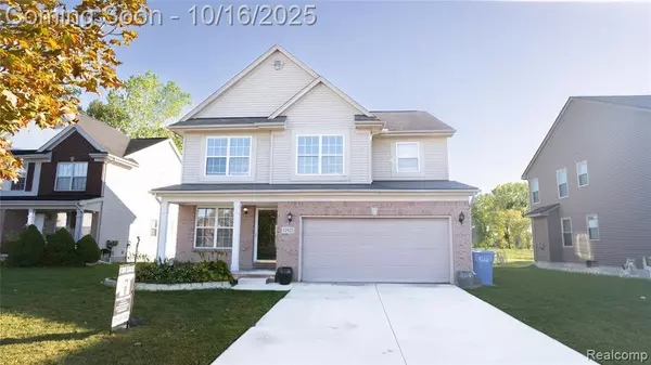 12922 Heritage S, Warren, MI 48089