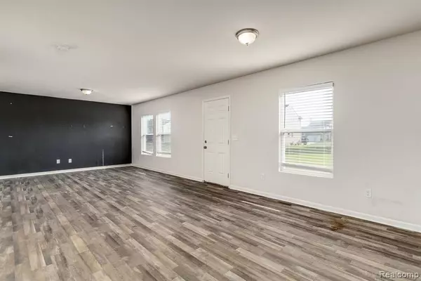 Taylor, MI 48180,10219 ISLAND LAKE Drive