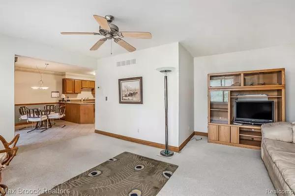 Rochester Hills, MI 48309,2201 Siboney Court