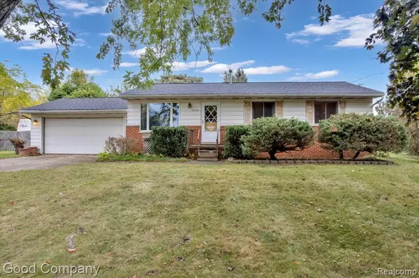 3209 Grange Hall Road, Holly Vlg, MI 48442