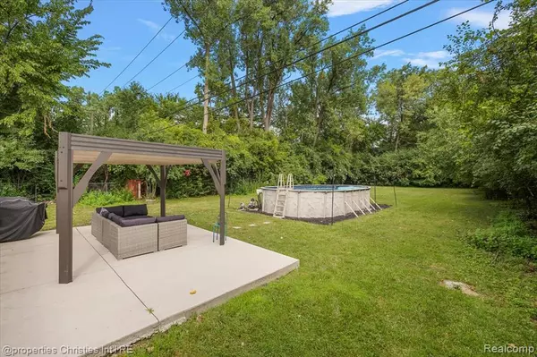 Southfield, MI 48075,17316 Mt Vernon