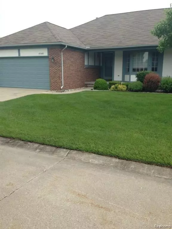 45480 Inverness Circle, Macomb Twp, MI 48044