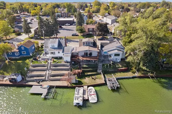 Belleville, MI 48111,132 N Liberty Street