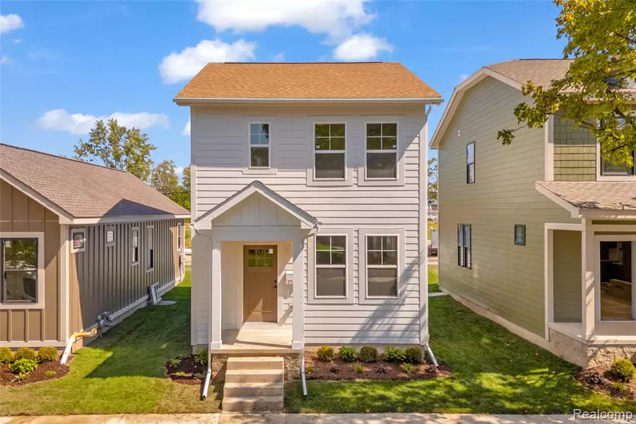 1746 Fischer Street, Detroit, MI 48214