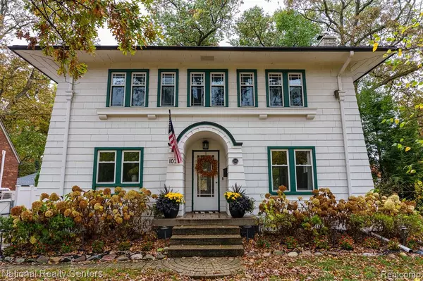 1027 W 11 Mile W Eleven Mile, Royal Oak, MI 48067