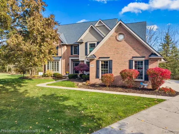 Canton Twp, MI 48187,50045 Heron Court