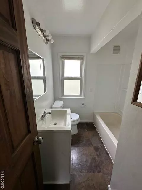 Hazel Park, MI 48030,23155 Vance Avenue