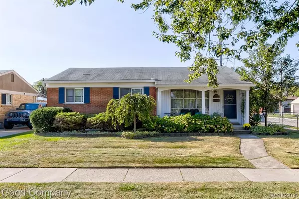 1204 Montrose Avenue, Royal Oak, MI 48073