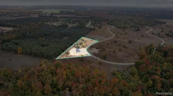 577 Grouse Drive SW, Kalkaska Twp, MI 49646