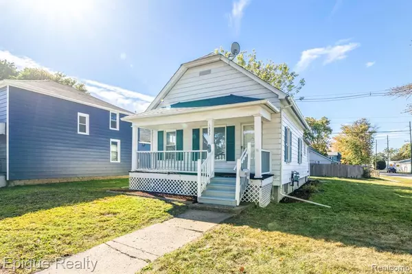 1433 Poplar Street, Port Huron, MI 48060