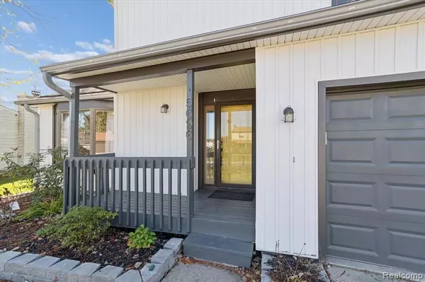 Ypsilanti, MI 48197,5696 Huntington Court