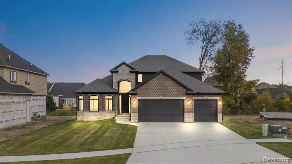 50352 Sawgrass Drive, Macomb Twp, MI 48042