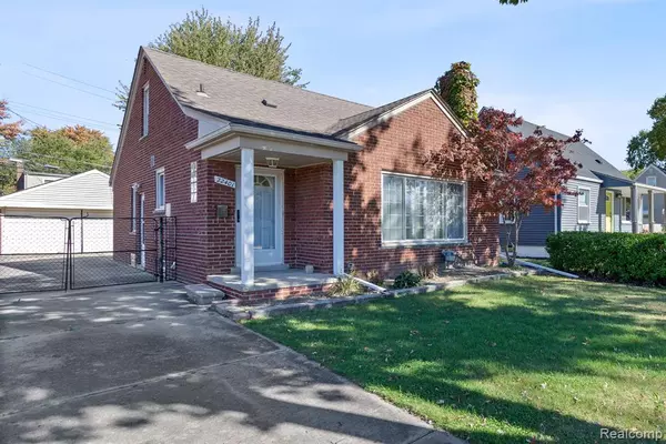 22401 Alger Street, St. Clair Shores, MI 48080