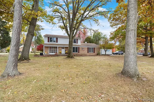 Grosse Ile Twp, MI 48138,8855 Ferry Road