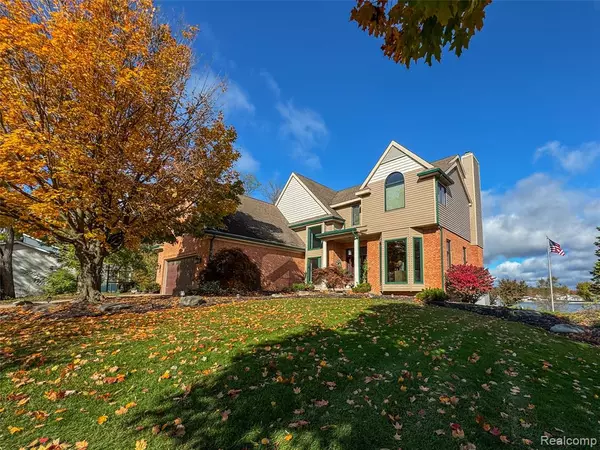 White Lake Twp, MI 48386,10736 Bogie Lake Road