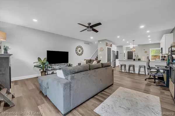 Brighton, MI 48116,5908 Woodruff View Drive