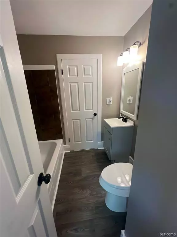 Lapeer, MI 48446,1762 Westbrooke Drive