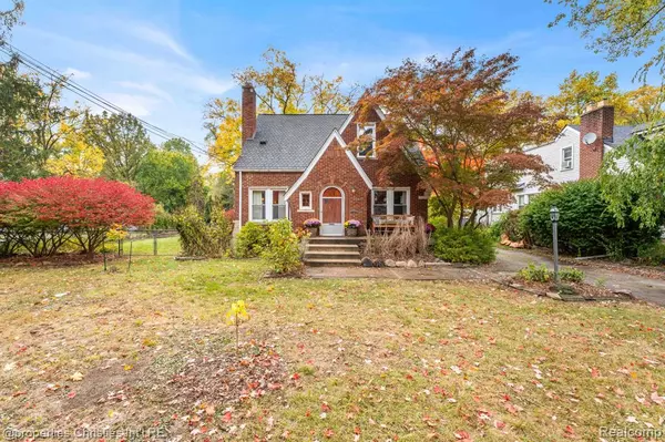 Farmington, MI 48336,22627 Brookdale Street