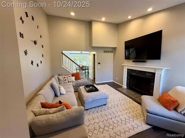 Livonia, MI 48150,11713 Hartel Street