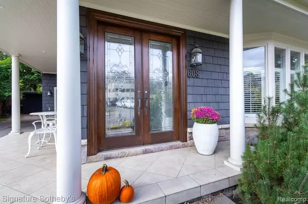 Birmingham, MI 48009,608 Purdy Street